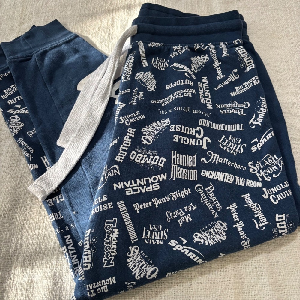 Disney Parks Disneyland Men Navy Blue Attraction All Over Print Sweatpants L